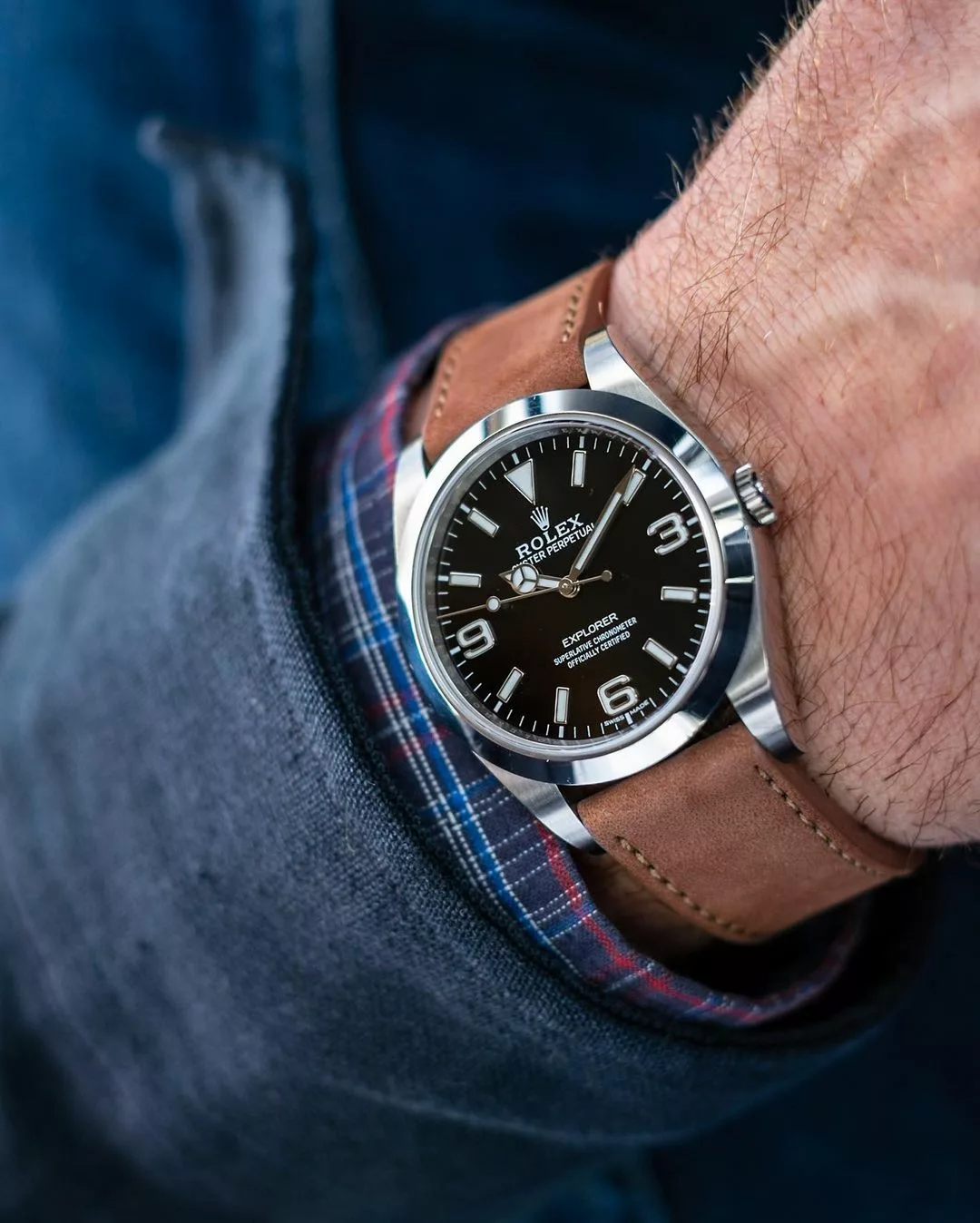 Rolex-Explorer-214270-on-a-Nubuck-strap-by-Pebro-credit-swisswristshots